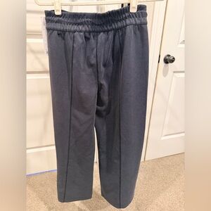 lululemon athletica Women's Gray Cropped Pants